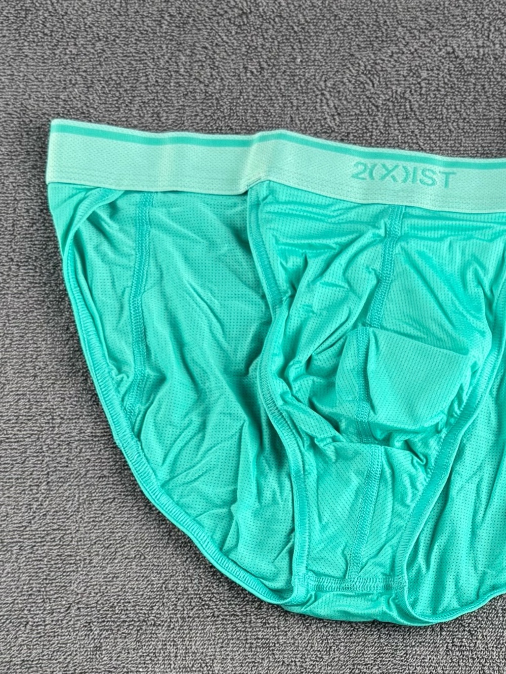2xist Men's Lightning Speed Dri Mesh sport brief